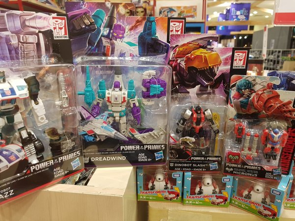 Power Of The Primes   All Wave 1 Size Classes But Leader Sighted In Malaysia Stores  (2 of 6)